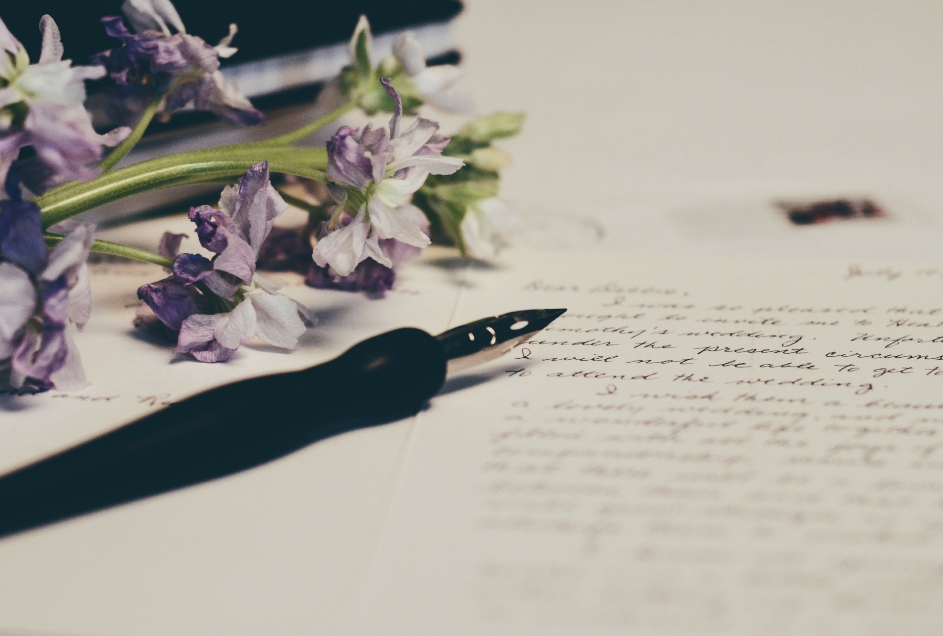 A pen and letter.